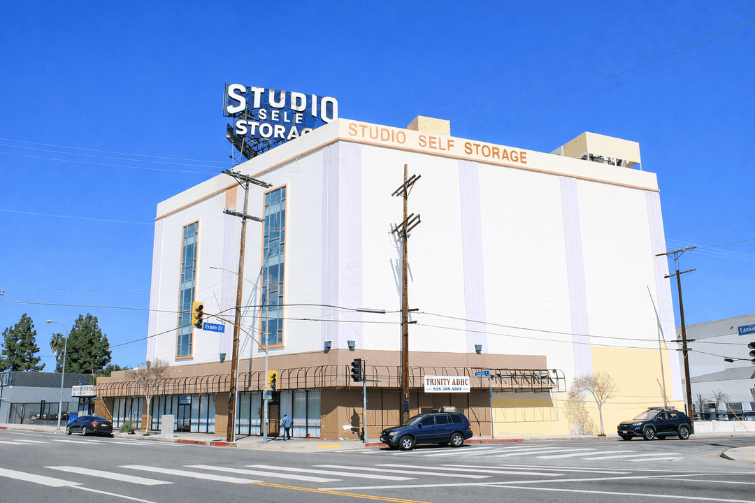 Studio Self Storage — facility photo 1
