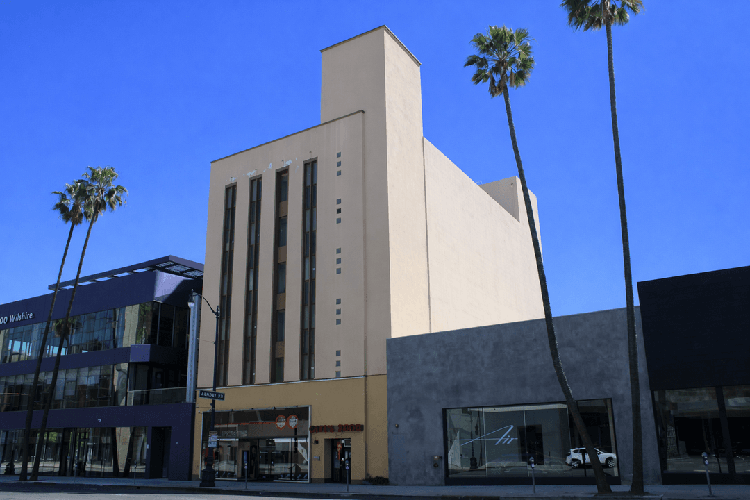 Beverly Hills Self Storage — facility photo 1