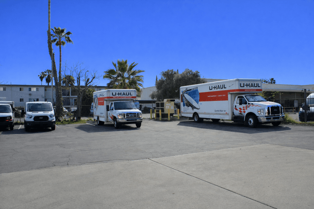 San Gabriel Self Storage — facility photo 3