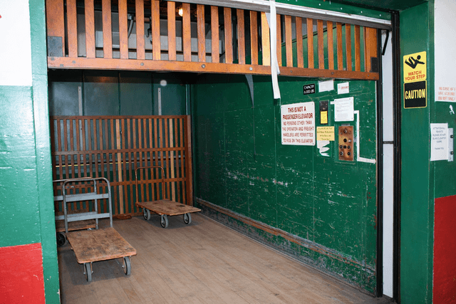 San Gabriel Self Storage — facility photo 4
