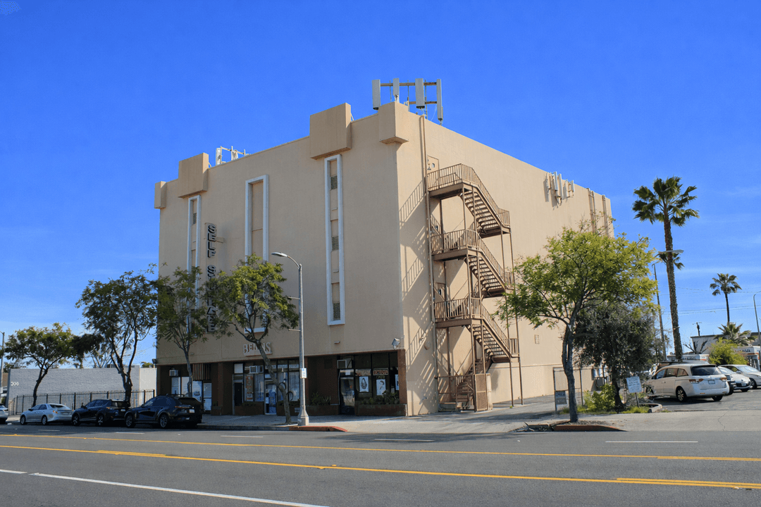 San Gabriel Self Storage — facility photo 1